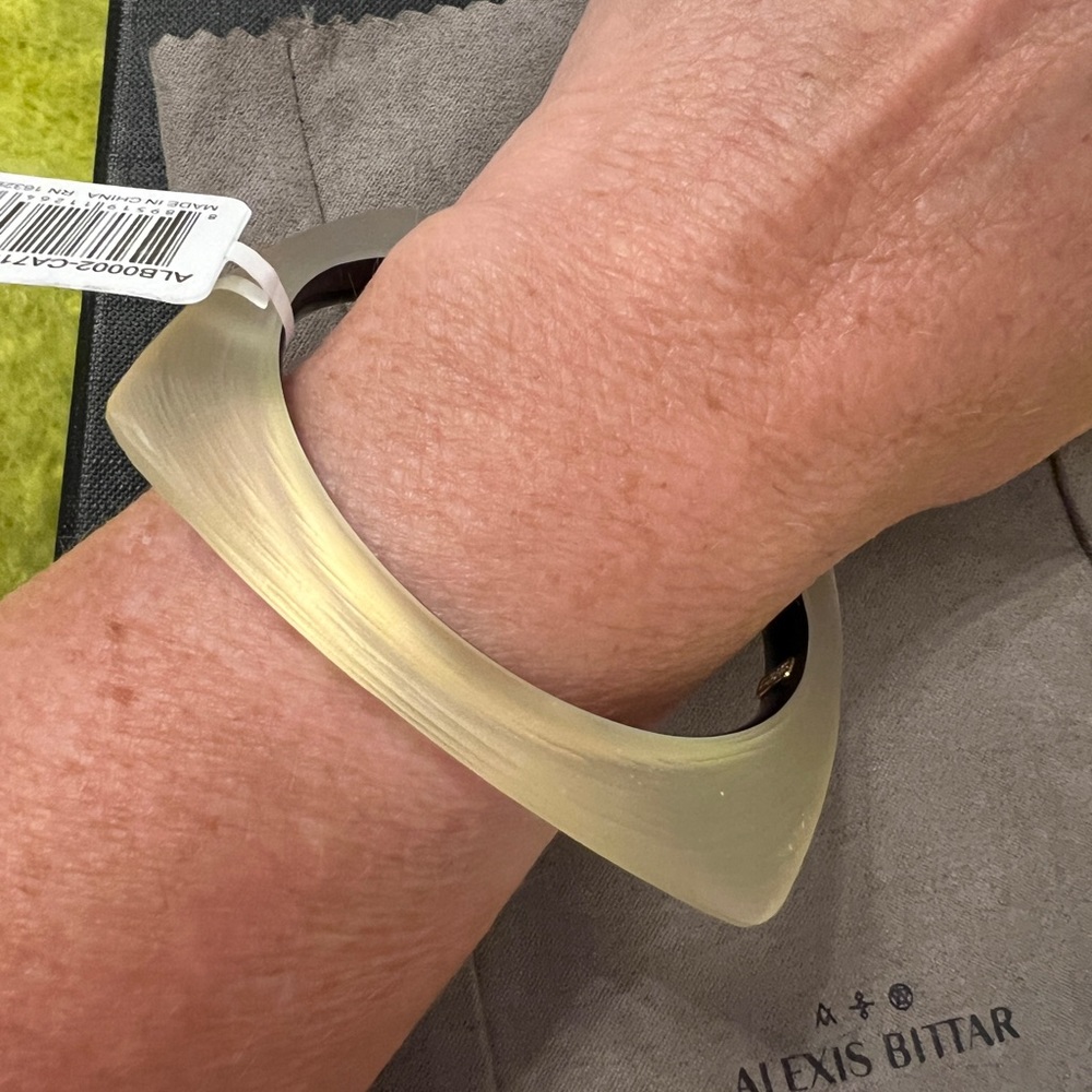 NWT ALEXIS BITTAR Soft Square Lucite Bangle Bracelet - Brushed Gold